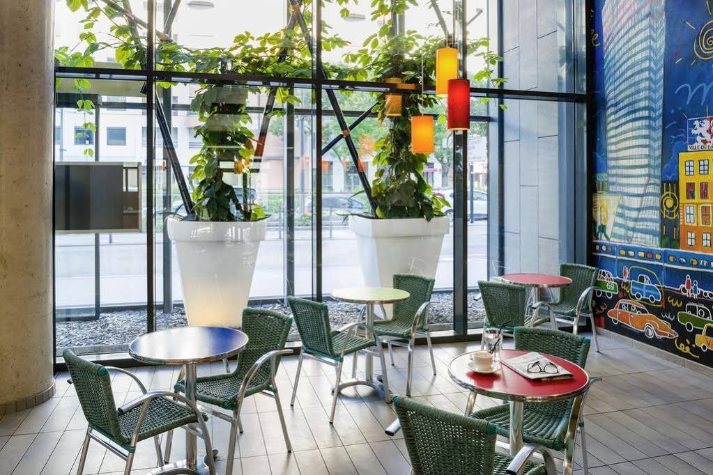 Фото Ibis Budget Lyon Centre - Gare Part Dieu