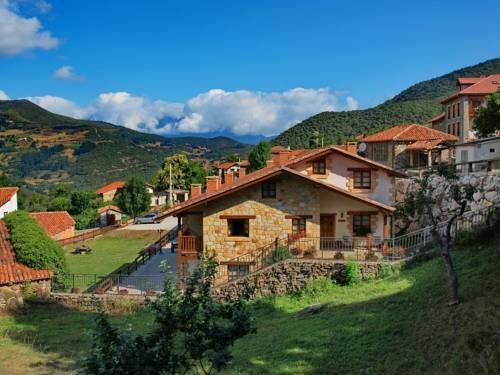 Hotel Casa Rural Los Llares, Cantabria, photo