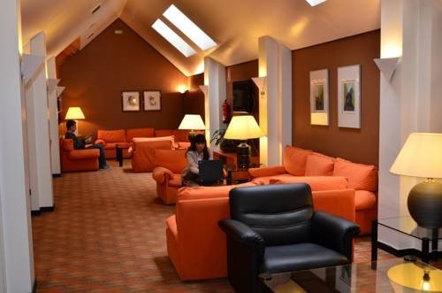 Фото Hotel Ciudad de Logroño