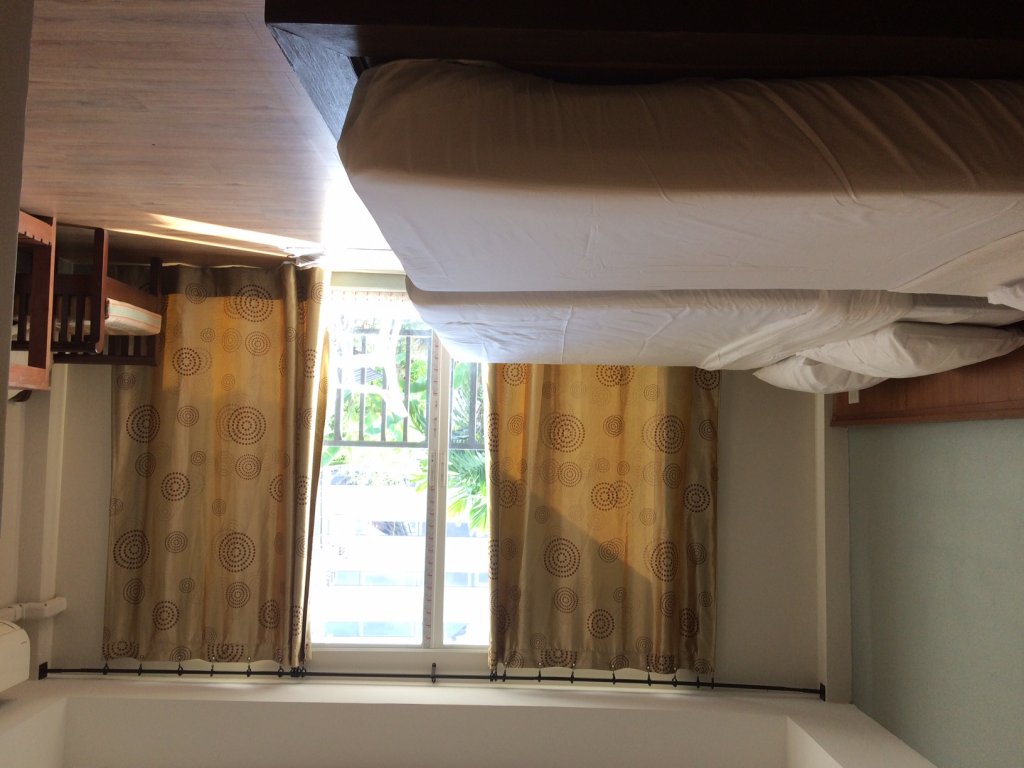 Фото Wong Amat House