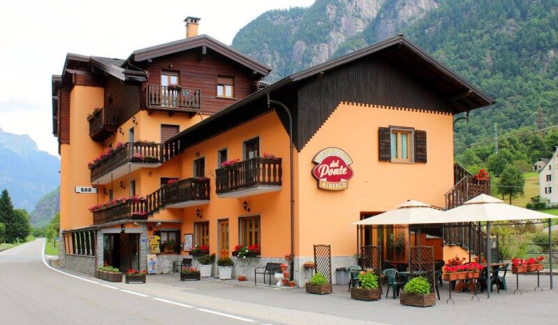 Hotel Albergo Del Ponte, Piedmont, photo