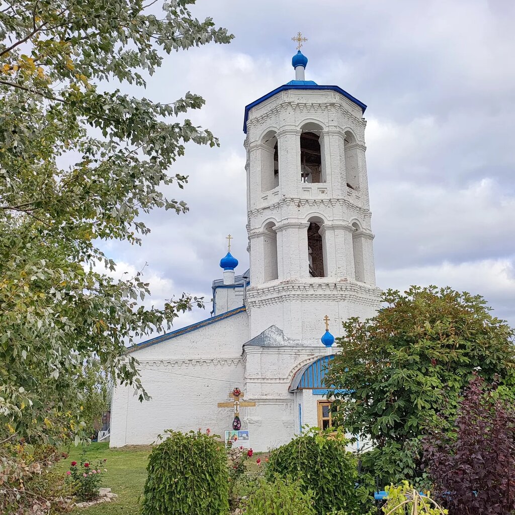 Iglesia ortodoxa Tserkov Pokrova Presvyatoy Bogoroditsy V Polyankakh, , foto