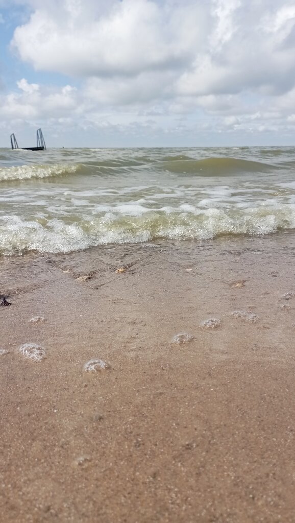 Beach Bugudonia Beach, Taganrog, photo