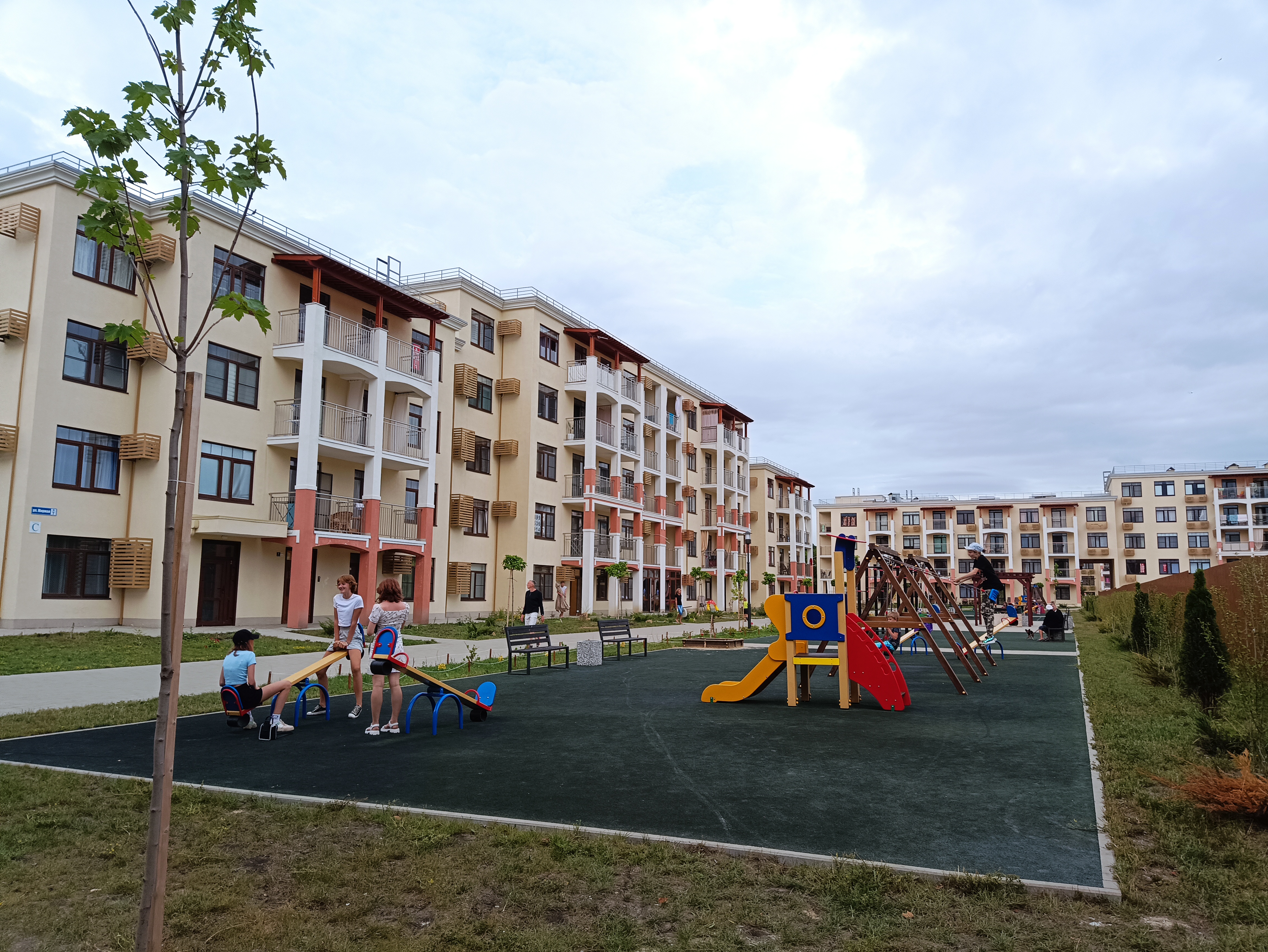 Фото Holiday House