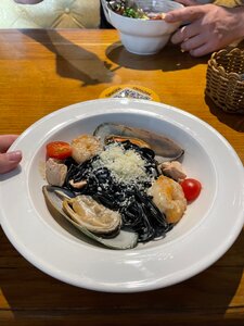 Po Chesnoku (Chistopolskaya Street, 61А), restaurante