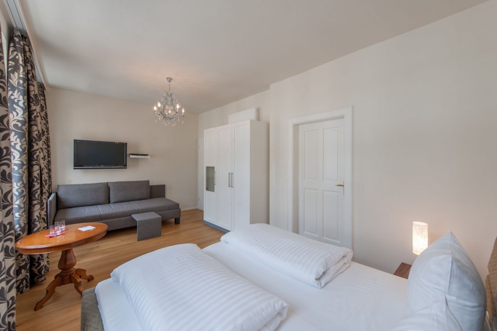 Фото Wolf Dietrich