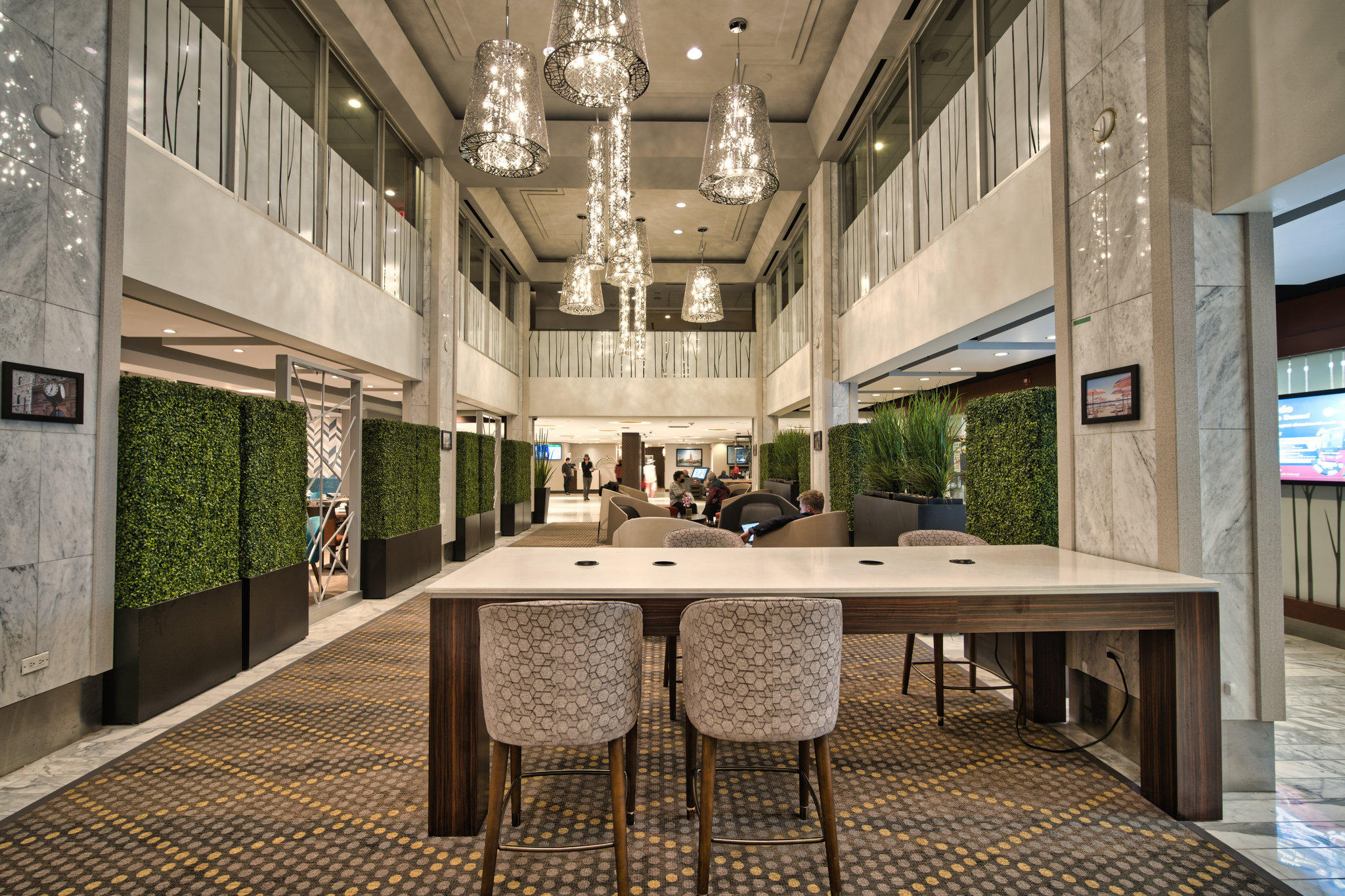 Фото Holiday Inn Toronto Downtown Centre, an Ihg Hotel