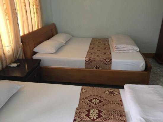 Фото Nhat Le Hotel