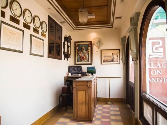 Фото Palace on Ganges