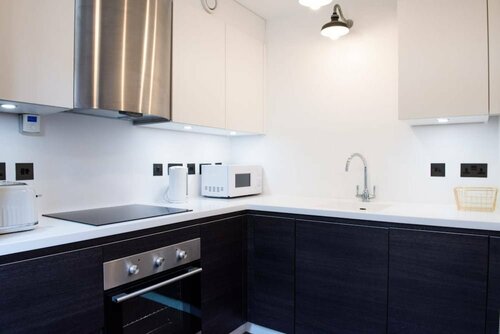 Гостиница Modern Flat - 2 Bed 2 Bath nr Farringdon в Лондоне