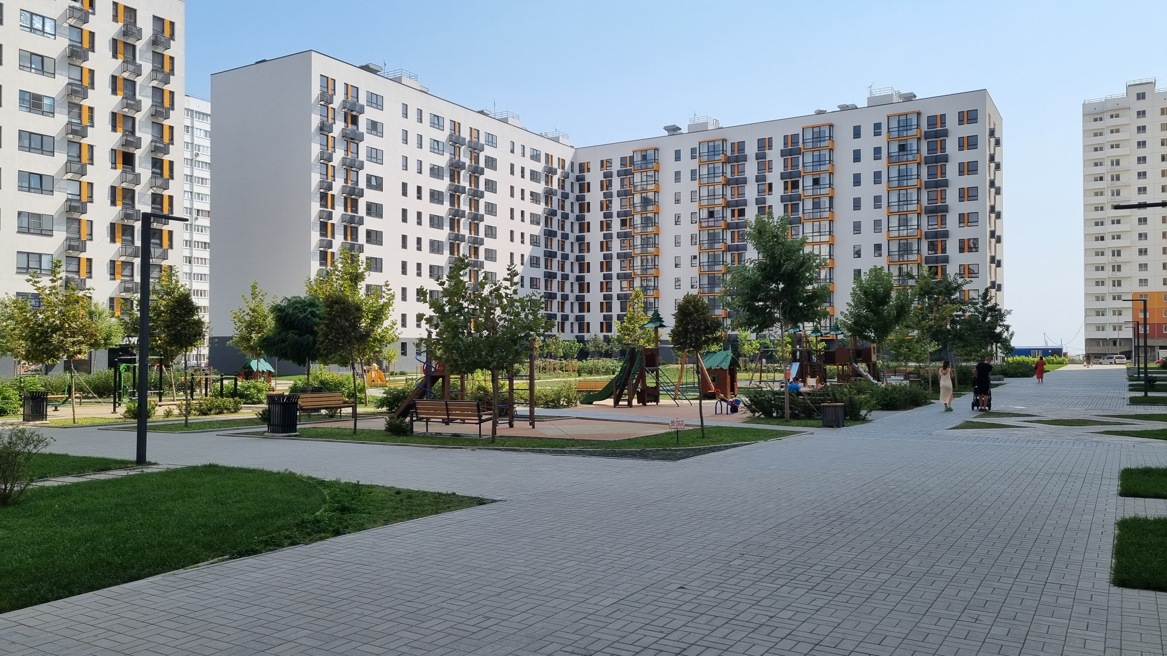 Фото Apple House