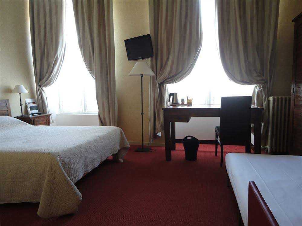 Фото Logis Hôtel le Vert Galant