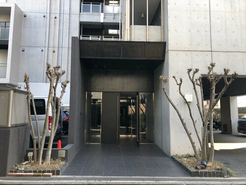 Апартаменты Haruyoshi Cube Patio 701 в Фукуоке