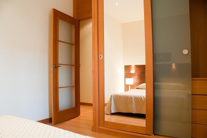 Фото Apartamentos Maria Luisa