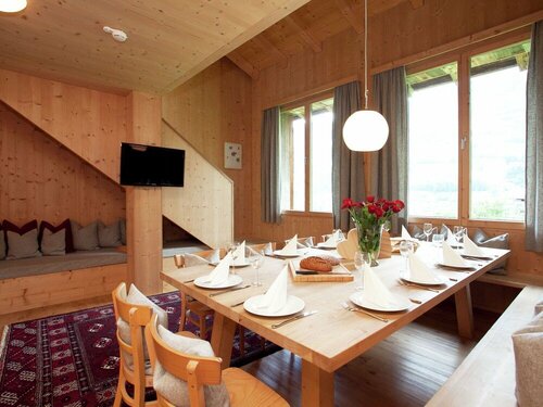 Гостиница Grand Apartment in Mayrhofen With Infrared Sauna & Artistic Interiors