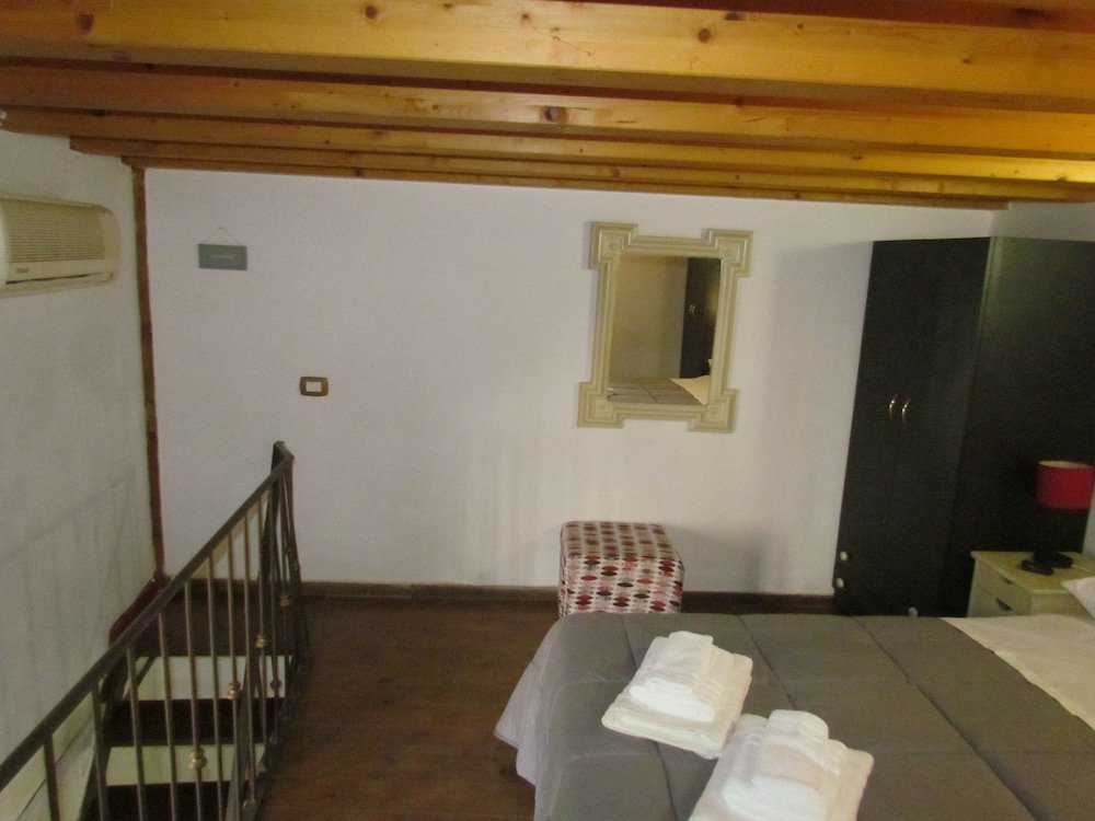 Фото Casa Corte Degli Avolio