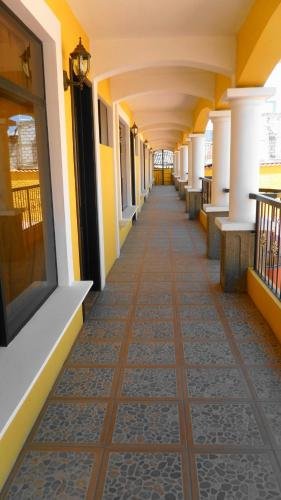 Фото отеля 3