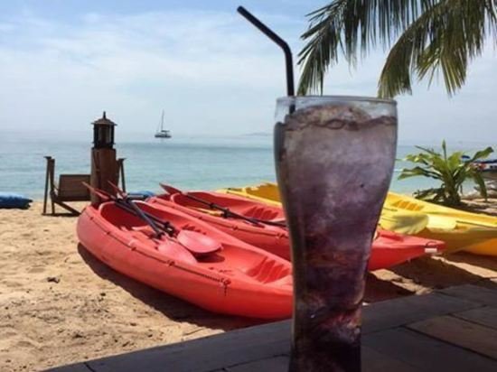 Фото Koh Ngai Paradise Beach Resort