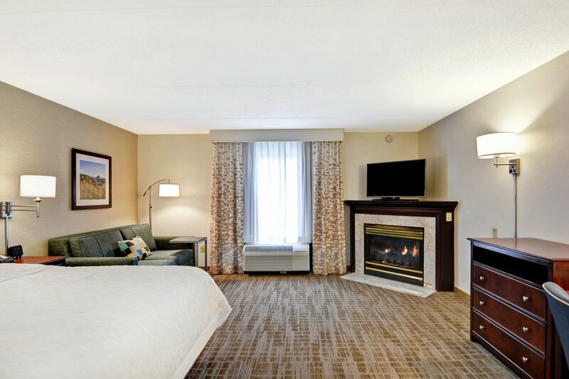 Гостиница Hampton Inn Scranton at Montage Mountain