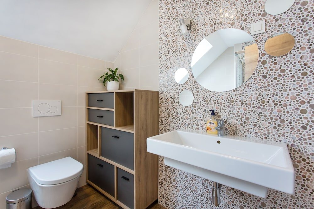 Фото Domovoj Apartments and Rooms