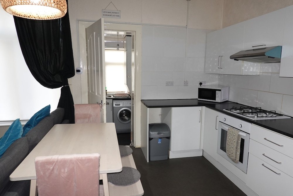 Фото Elmbank Street Apartment