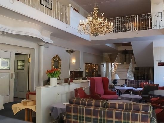 Фото Hotel Quellenhof