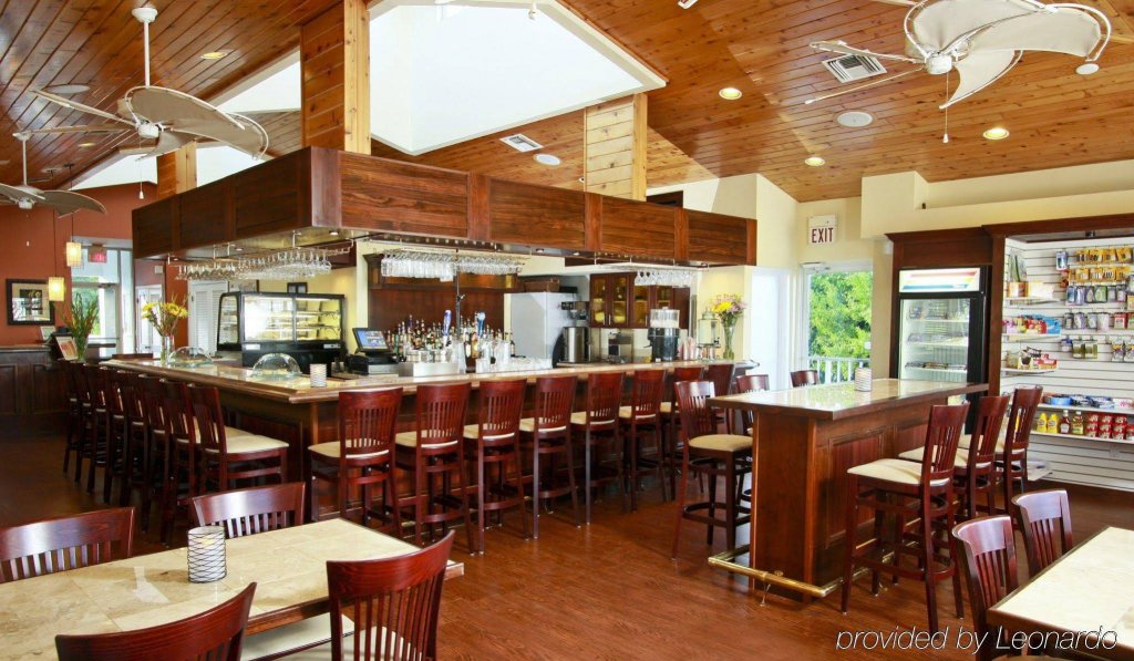 Фото Ocean Pointe Suites at Key Largo