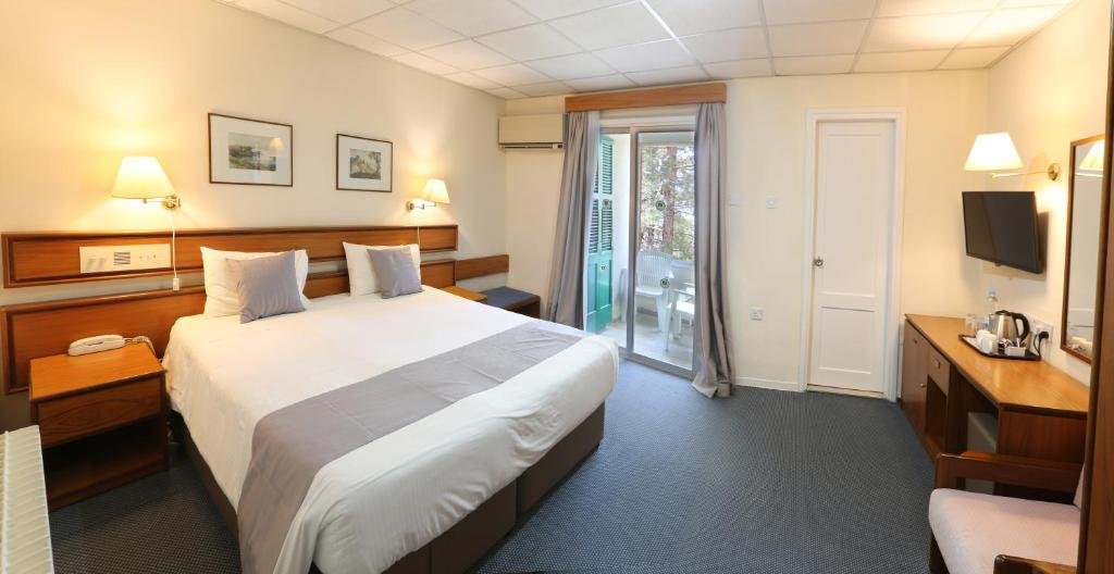 Фото Forest Park Hotel