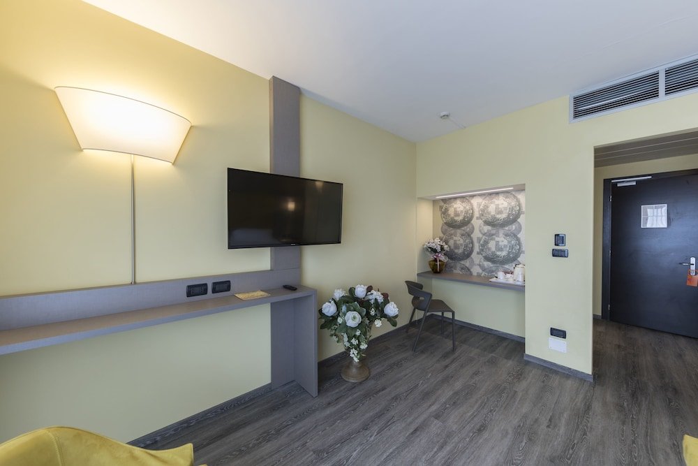 Фото Hotel Donatello Imola