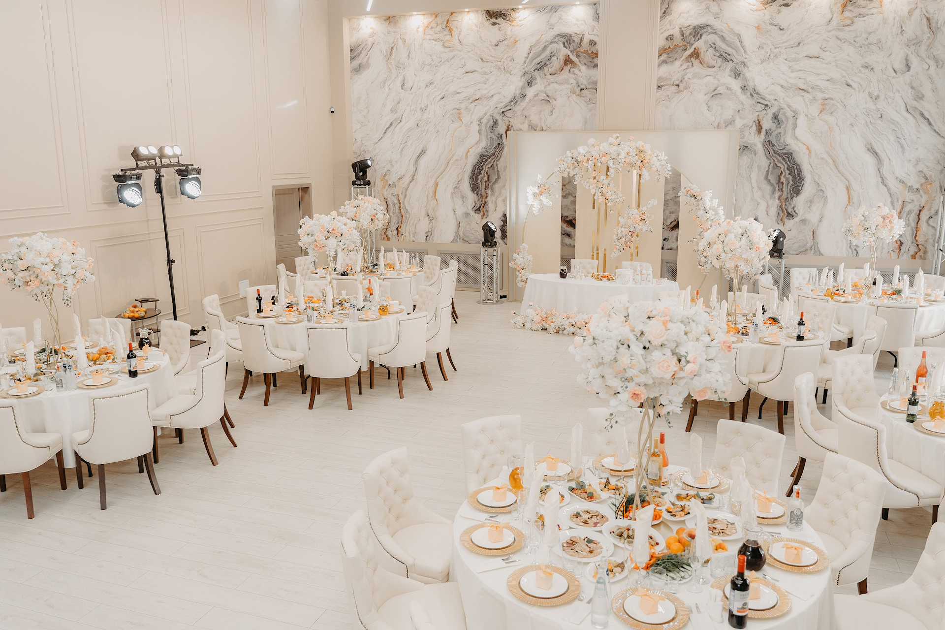 Фото Park Side Inn