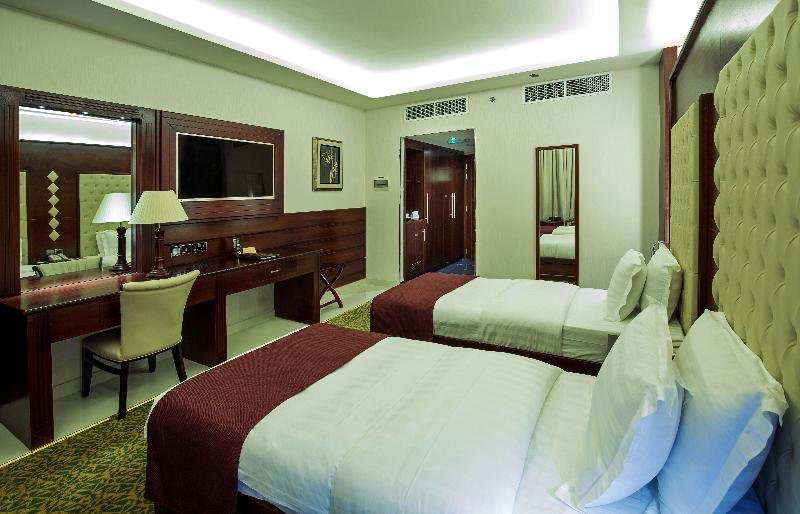 Фото Queen Palace