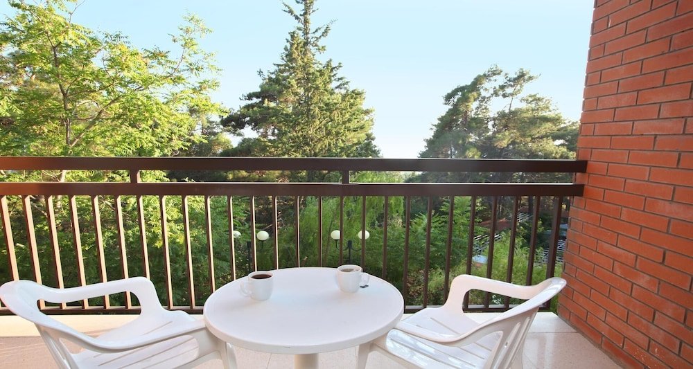 Фото Forest Park Hotel