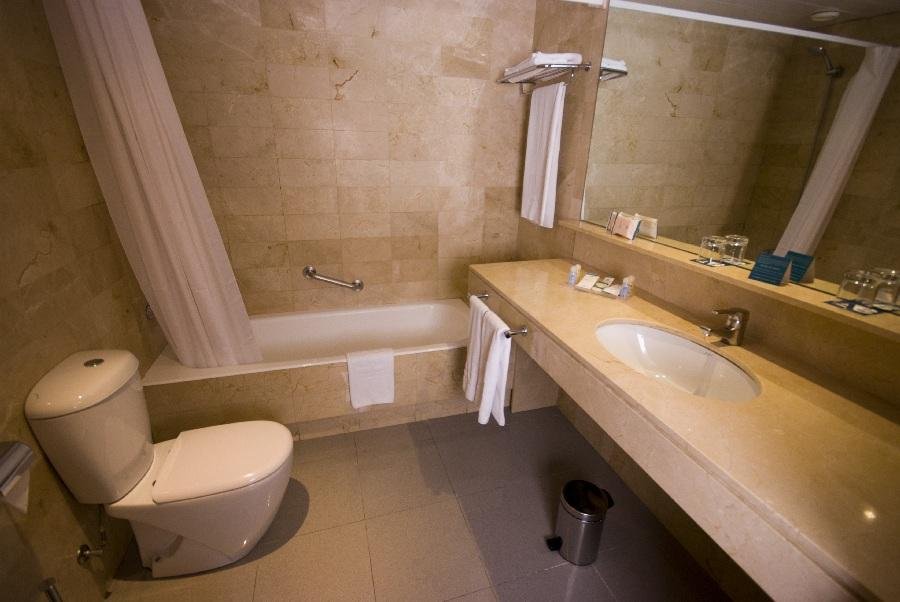 Фото Hotel Viladomat