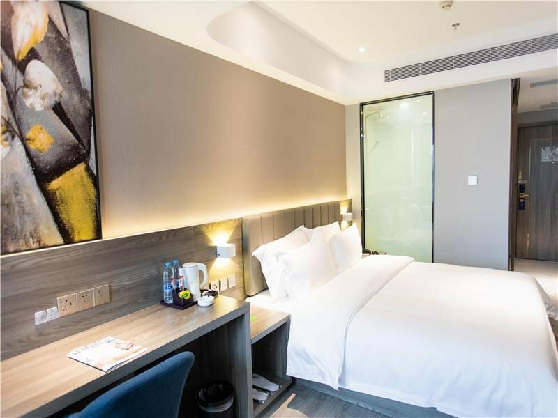 Гостиница 7 Days Premium North Railway Station North Square Center в Чунцине
