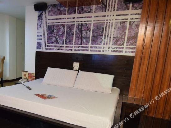 Фото Hotel Sogo Alabang Southroad