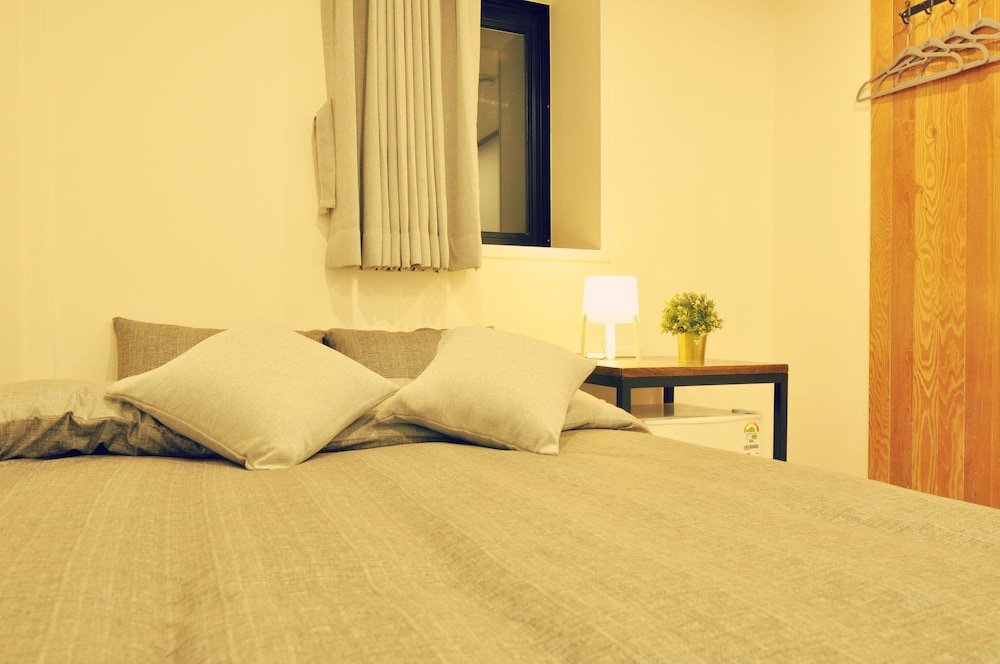 Фото Line Hotel Myeongdong