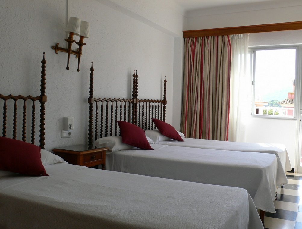 Фото отеля 3