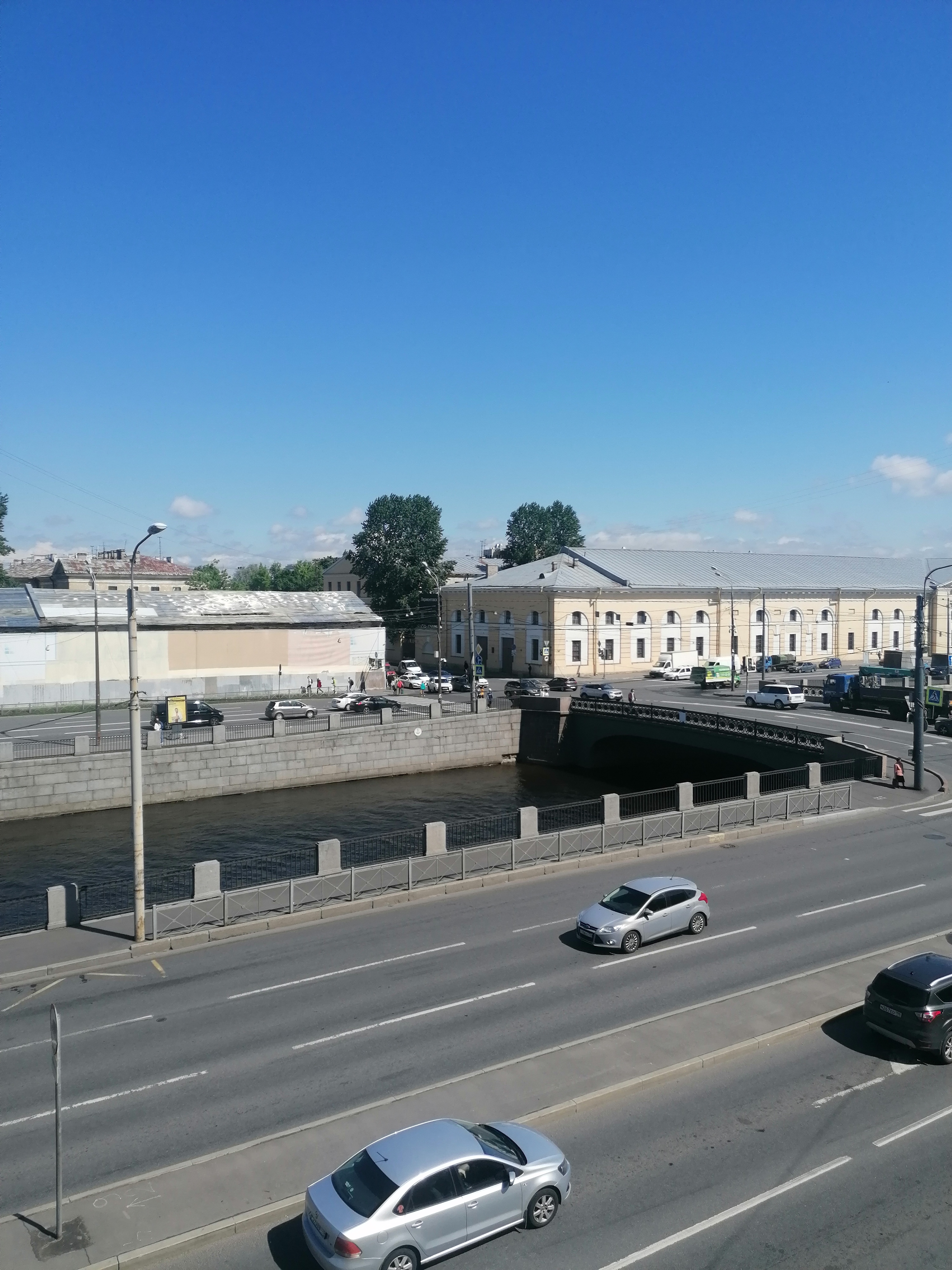 Фото Далиси