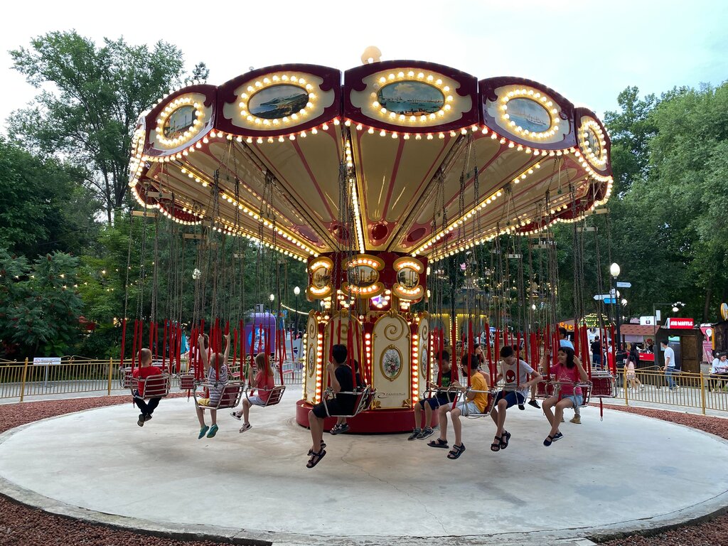 Park Tashkent Central Park named after Mirzo Ulugbek, Tashkent, photo