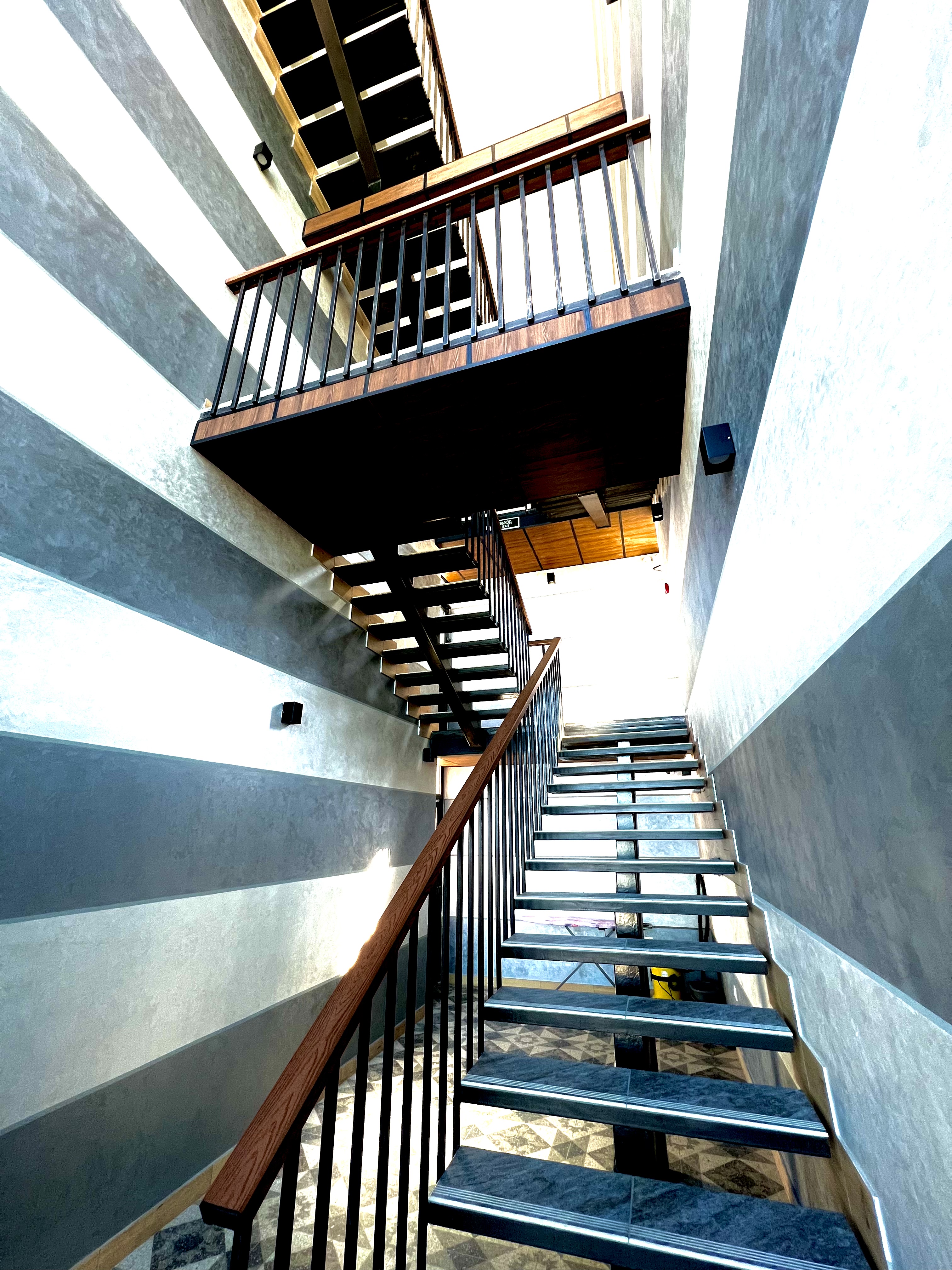 Фото Солнечный