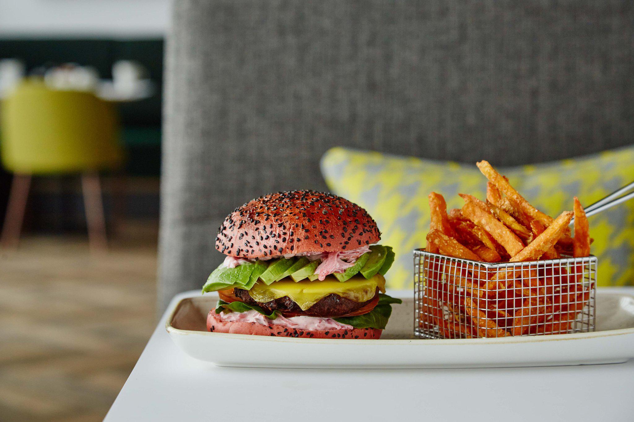 Фото 158242913888