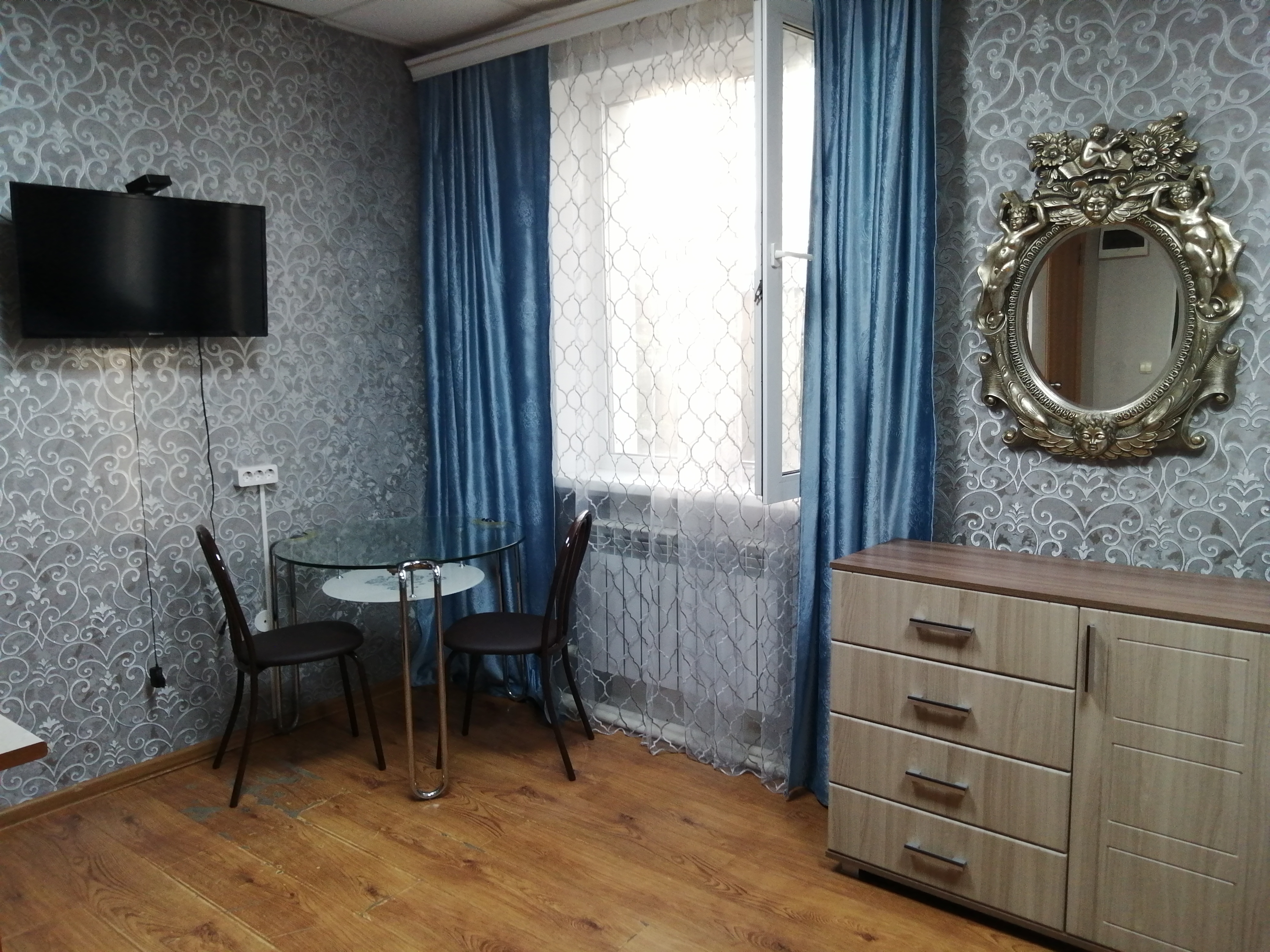 Фото отеля 2