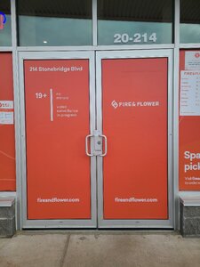 elfbar nachfüll pod läuft aus 4th and 20 Vape Co. Saskatoon main image 1