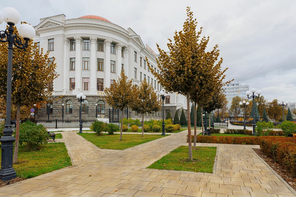 Square Сквер имени Константина Бабыкина, Yekaterinburg, photo