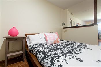 Фото Lincoln Center Holiday Rentals