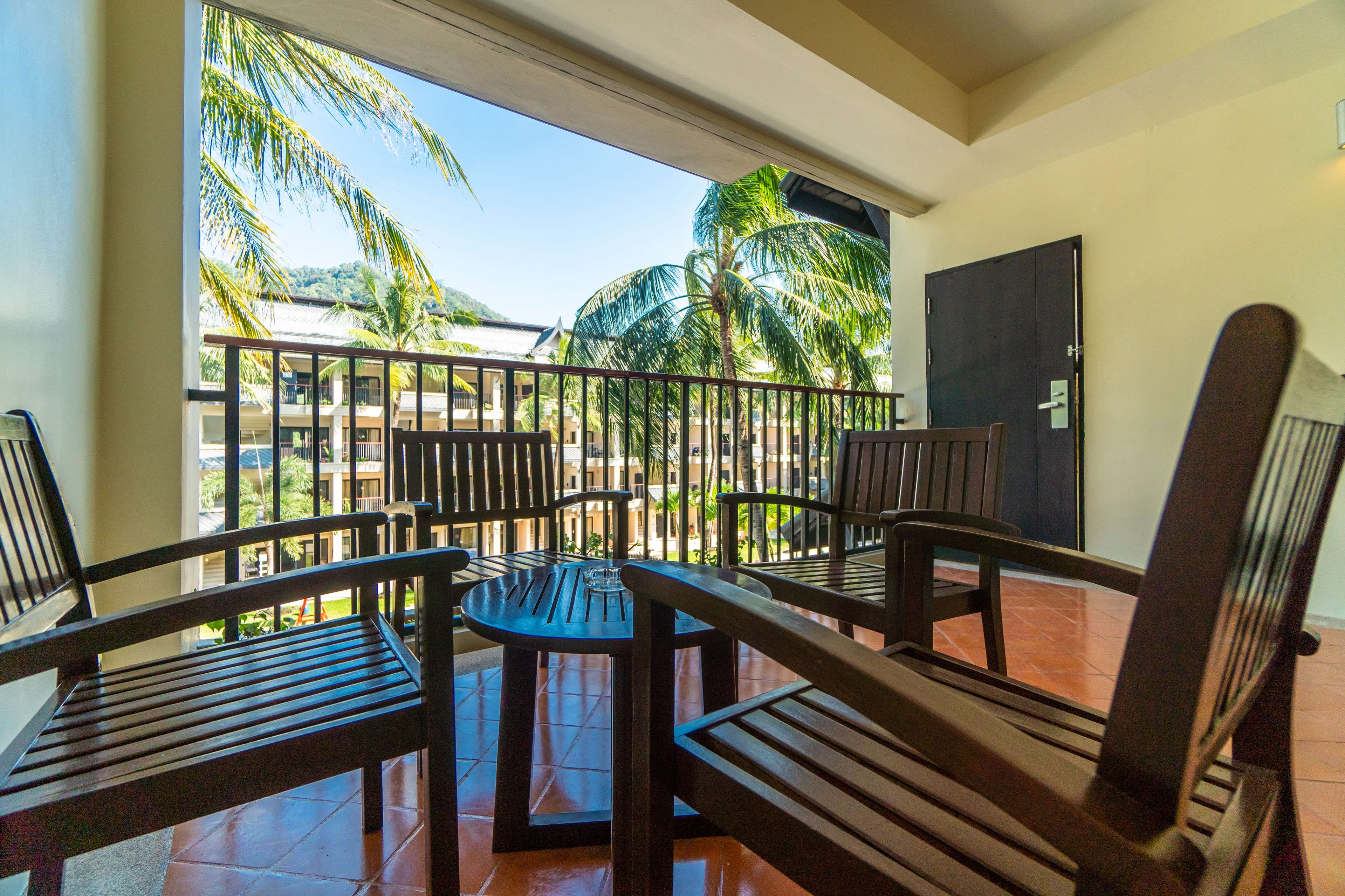 Фото Radisson Resort and Suites Phuket