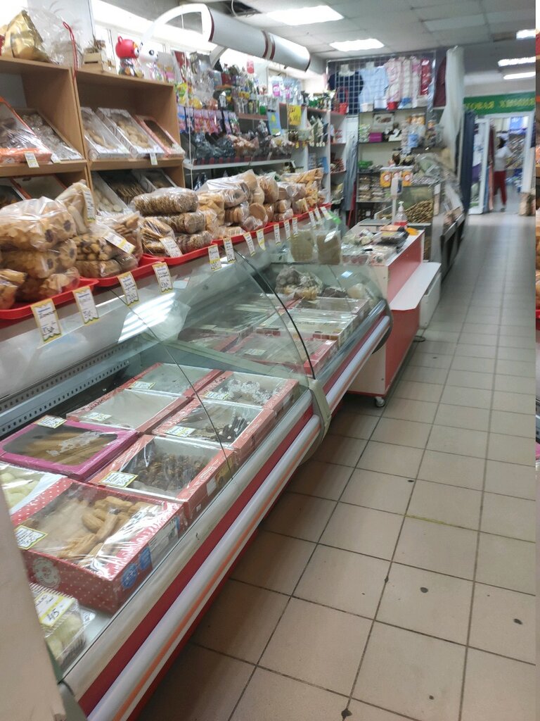الحلويات Konditersky kombinat TorTini-Tyumen ، تيومين، صورة