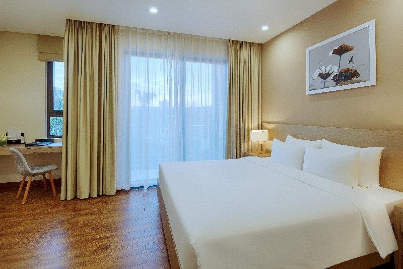 Фото Royal Lotus Halong Resort & Villas