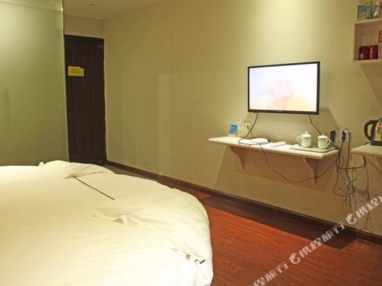 Фото GreenTree Inn TaiZhou XianJu Passenger Center West HuanCheng Road Express Hotel