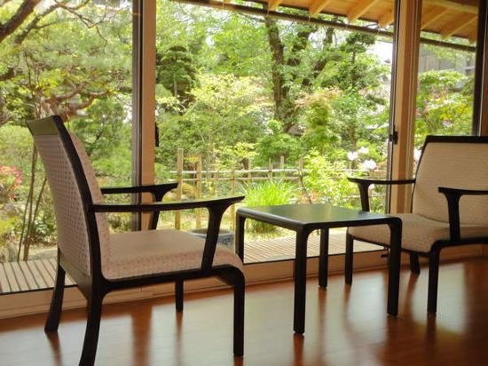 Фото Zaimoku Sakaeya